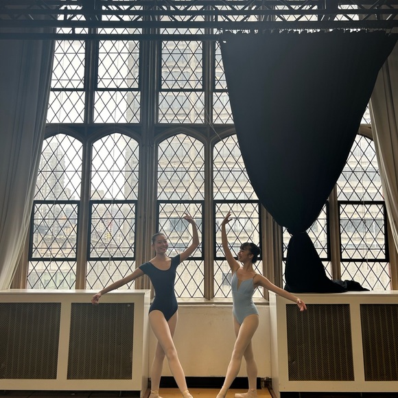 Meet your Posher, Maya - Picture 4 of 6